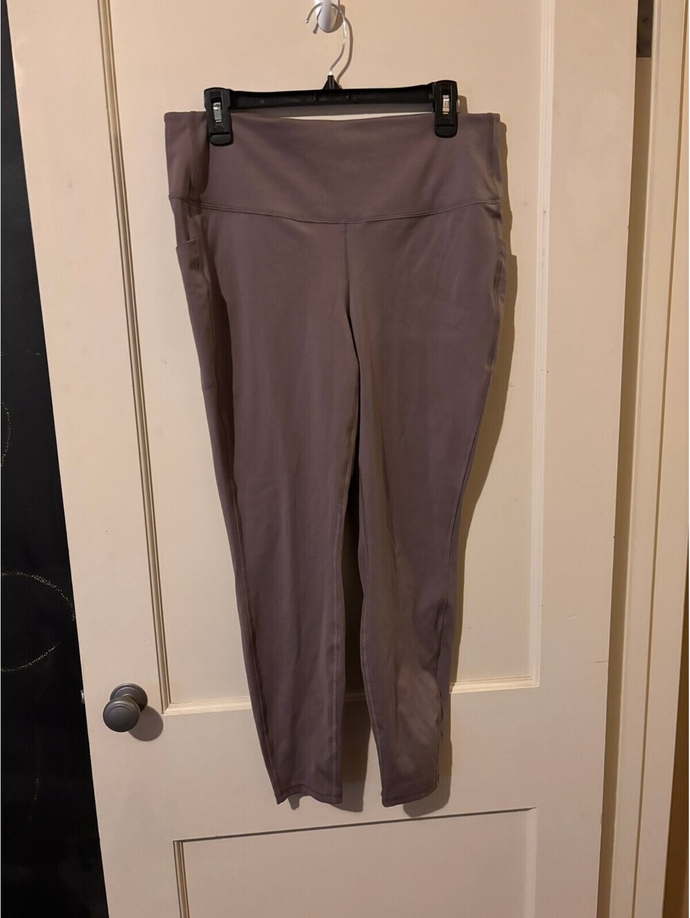 All in Motion mauve capri leggings XXL